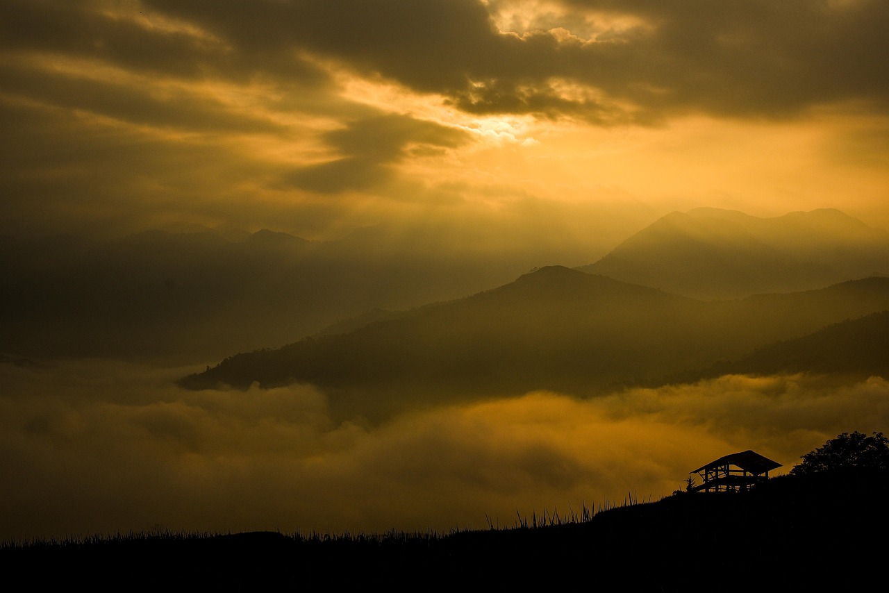 Xem Ngày Tốt Tháng 4 Âm Lịch 2026: Đón Tài Lộc, Vạn Sự Hanh Thông